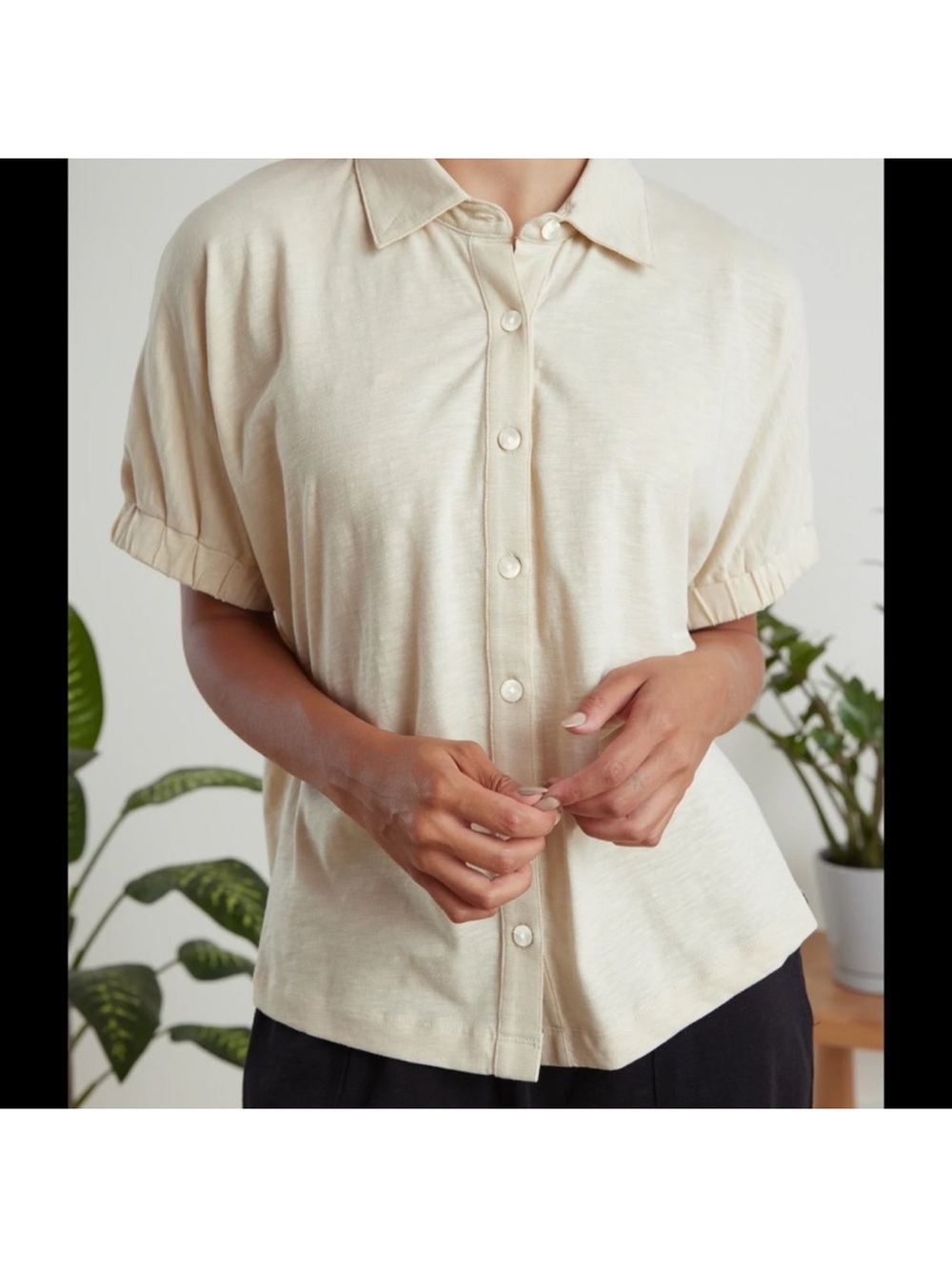 NWT Known Supply Alora Button Down collared Top in Pearl. 100% Organic Cotton XL